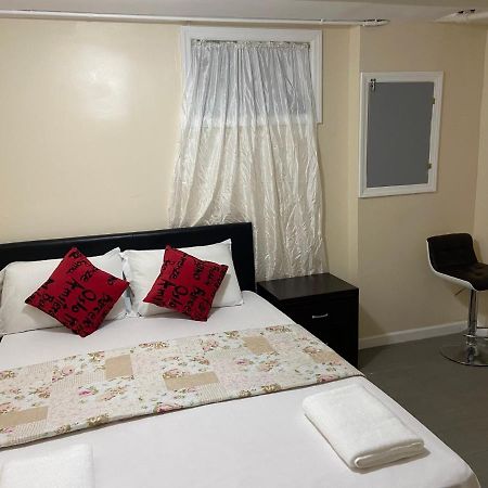 A Private Room In Queens Nova Iorque Exterior foto