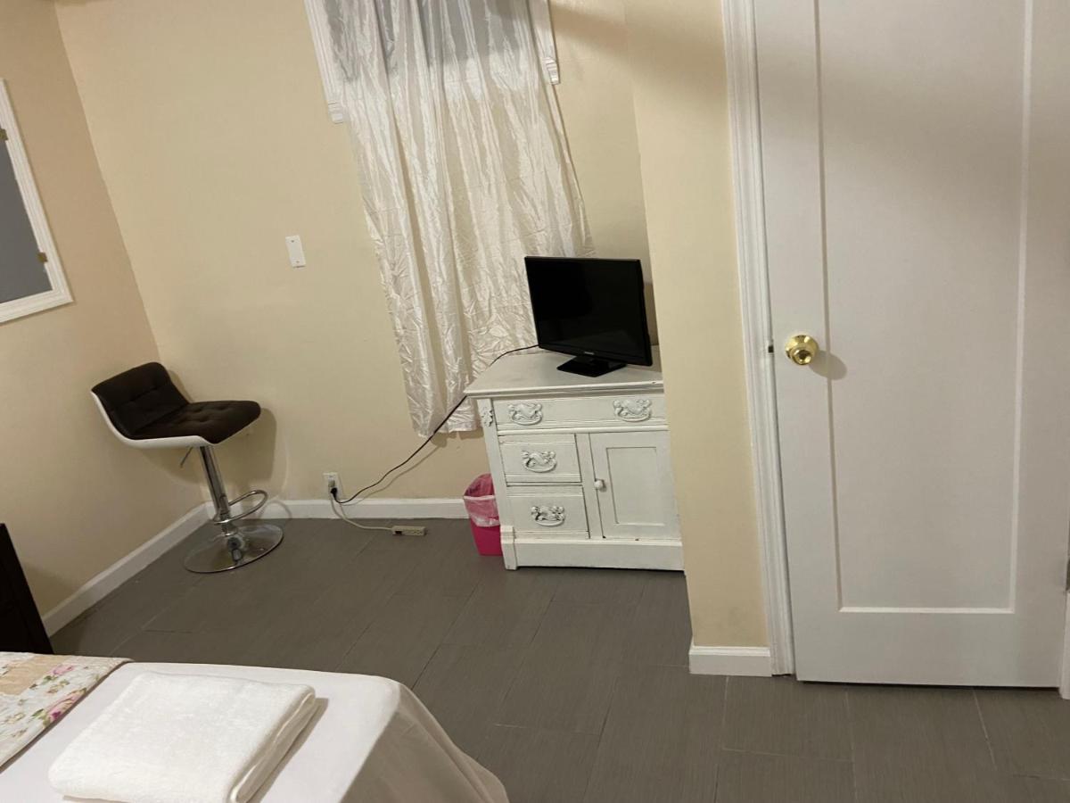 A Private Room In Queens Nova Iorque Exterior foto